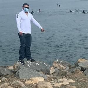 Meet your Posher, Elias